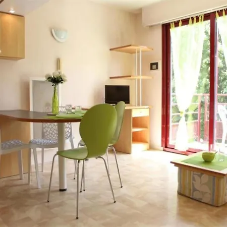 Διαμέρισμα Studio La Rochelle, 1 Piece, 2 Personnes - Fr-1-246-5 *